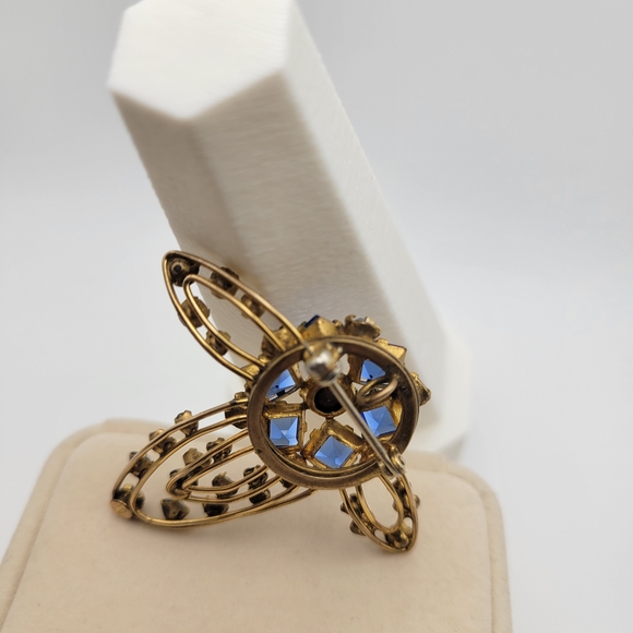 Lovely Vintage MCM M&S Gold Filled Cobalt Blue & White Rhinestones Brooch Pin - Picture 9 of 15
